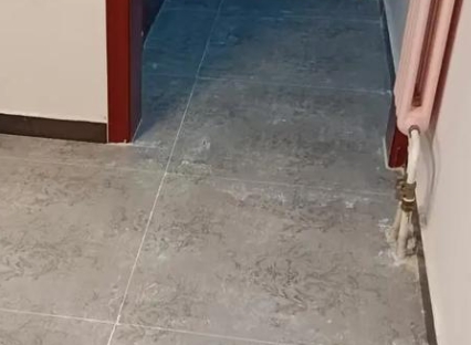 鹰手营瓷砖空鼓维修公司分享下鹰手营地砖空鼓了怎么办